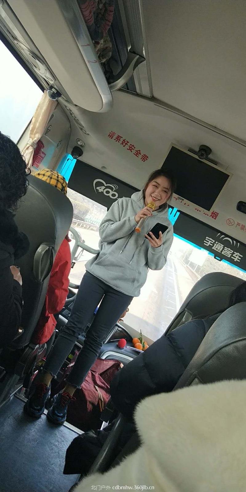 BAAAC3A3-A3E6-4D8E-A583-A55CB20FE057