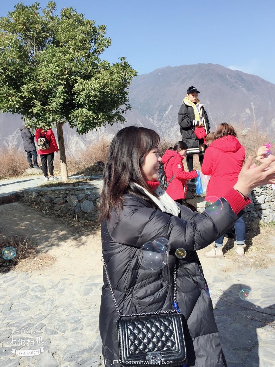 38B1CE9F-7741-460F-9303-57531E635804