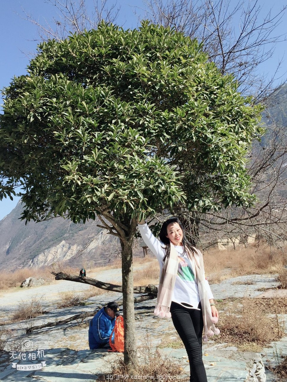 F2E3D941-45E3-406F-825D-DE2111D48BC5