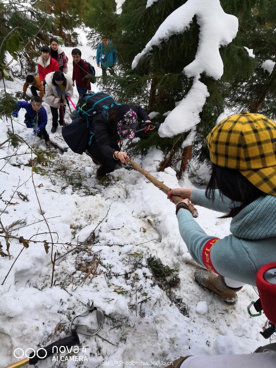 3CAE7729-7992-44CA-8240-B5E82D5C5827