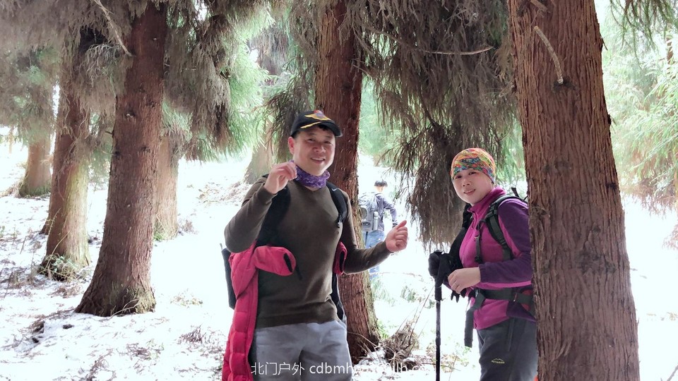 12E570EF-38B9-4100-AE47-7F93BC483D14