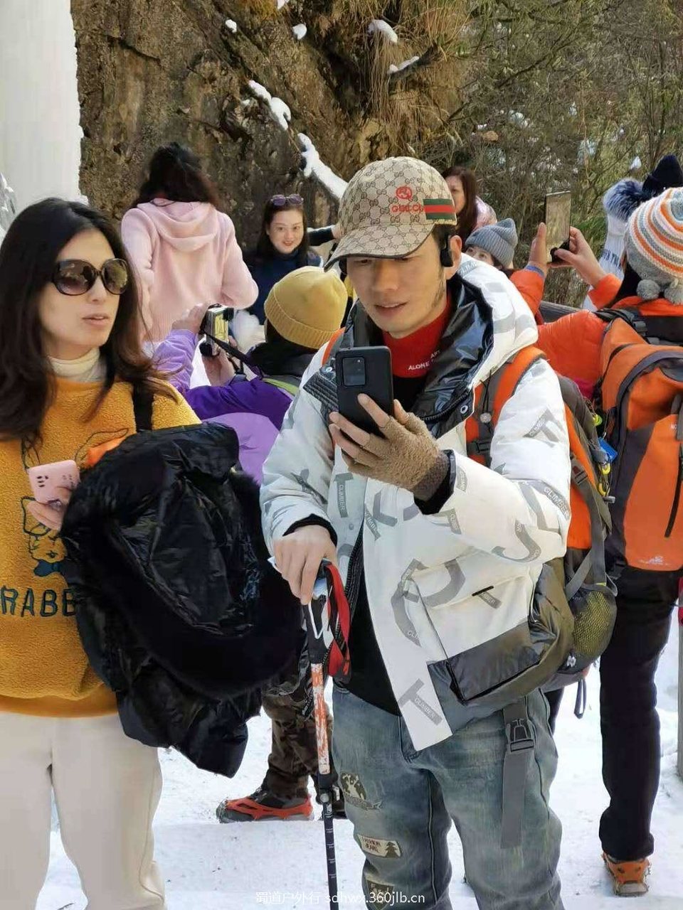 N-ckRF9lW5DJZHdrNjndTWoIIhZnAaFE4U3Q4p4n-xyov2L7oYXk0_0iHyHxGePS