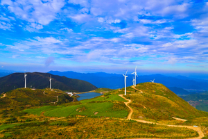 【特价299元】4.5-4.6穿越嵊州最高峰西白山，登顶会稽山脉东白山太白峰，东西连穿，徒步浙江屋脊，赏风车车阵