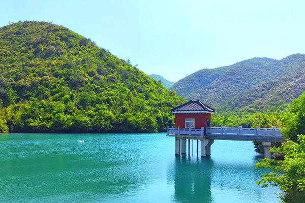 【陆羽古道·南浔古镇】2.16徒步陆羽古道，寻觅霞幕山，俯瞰茶田叠翠，探访江南六大古镇之一的南浔古镇~