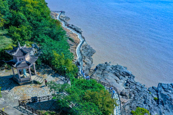 【休闲摄影】5.18漫步乍浦海滨栈道和海岸线，赏山海礁石，探寻江南水乡枫泾古镇~