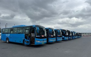 定制大巴送水壶【大巴租赁】上海出发，全国直达！专业大巴租赁咨询服务，出行无忧！