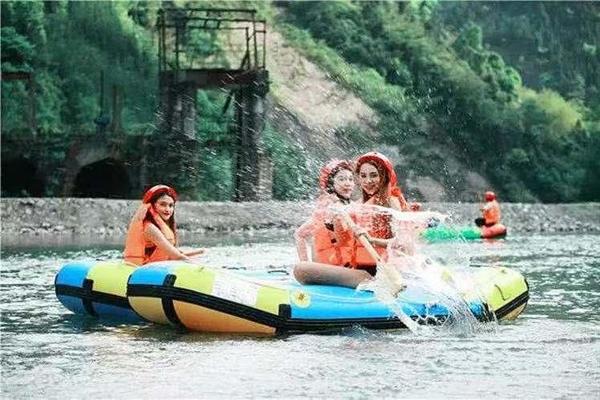 7月3【周六】湿身诱惑，体验水上的速度与激情——千佛山漂流