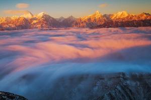 12月13-14【2天】双子座的太空烟花！360度观景台偶遇星空、云海、贡嘎——红岩顶