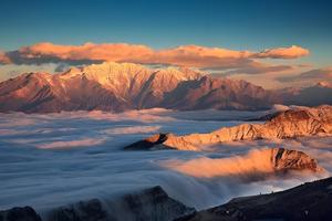 12月31-1【1.5天跨年活动】早鸟有优惠！遇“六绝”天象奇观，见贡嘎神山的日出与云海！——夜爬牛背山