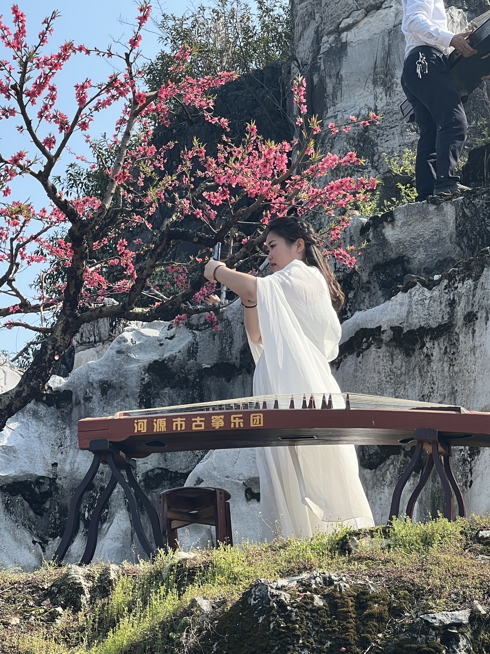 mmexport1677941388073