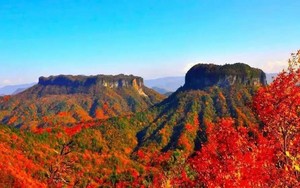 10月28日 | 8天秦巴秋色三部曲 红叶地毯 碧潭倒影彩林云海