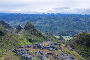 周末成团出发||阳山江英古道徒步||喀斯特地貌深处，探寻千年古道记忆,广东版“墨石公园” 、打卡“千里江山图“