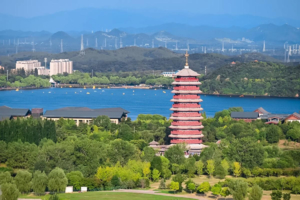 青青徒步 | 9.12【休闲级】雁栖湖环湖，休闲漫步10Km，风光旖旎
