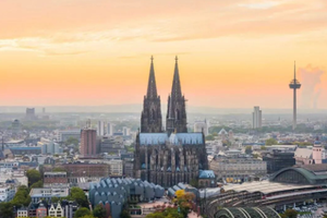 德法瑞意13日游 | 机酒全含，历史自然与都市交织成画，跨越时空的深度漫游指南