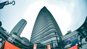 2026年上海城市业余联赛 “虹赛场”虹口区全民健身系列赛暨垂直登高大奖赛白玉兰广场站