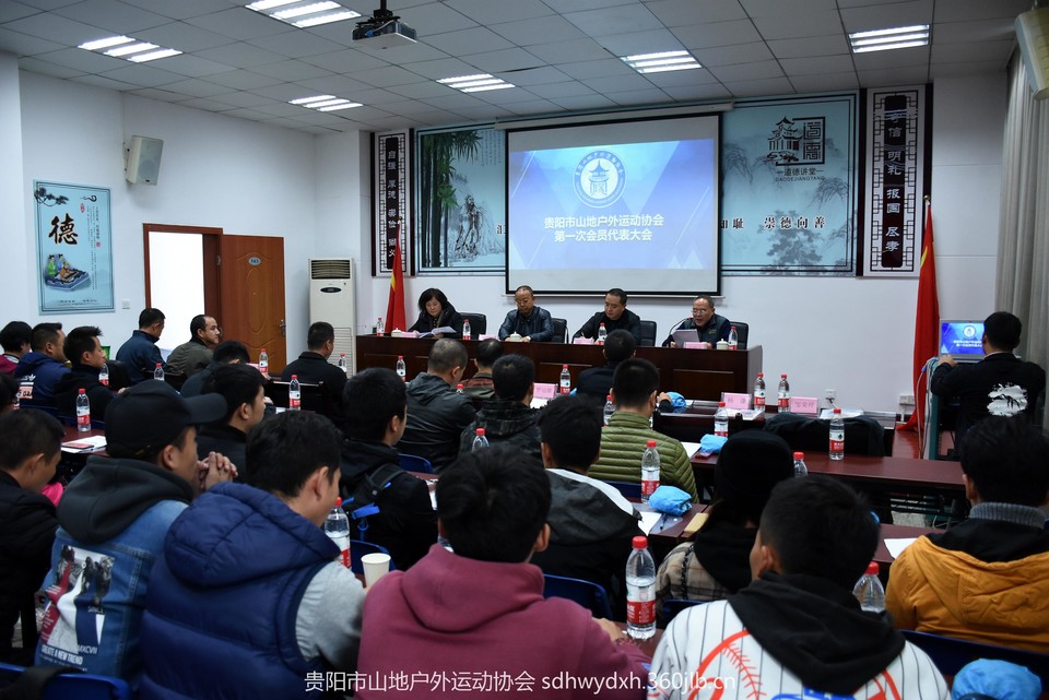 51ff2c605707ab5185176e7a6dff11f