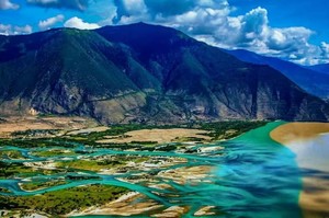 【大美墨脱·摄影团-9天】纳木措丨羊湖（鲁日拉观景台·日托寺）丨巴松措丨索松村日照金山丨雅鲁藏布江大峡谷.