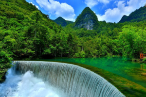 2019年7月7-13日 遗世天堂 多彩贵州 苗侗风情 黄果树瀑布 大小七孔 千户苗寨 2280特惠精华7日游