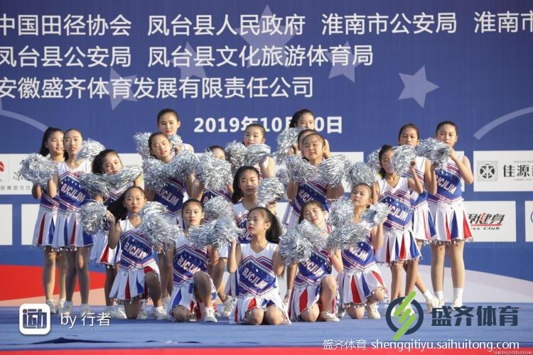 4c1baaf56c42bef36218cbace2240a5