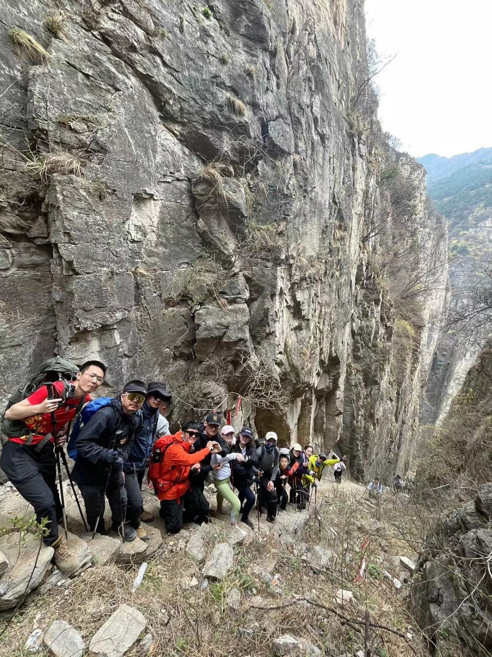 mmexport1712393263000