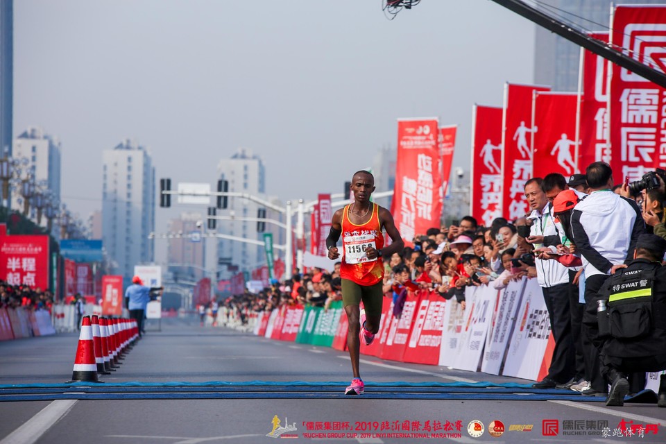 45865488_20191027095236_218412_63824799_6O4A0099