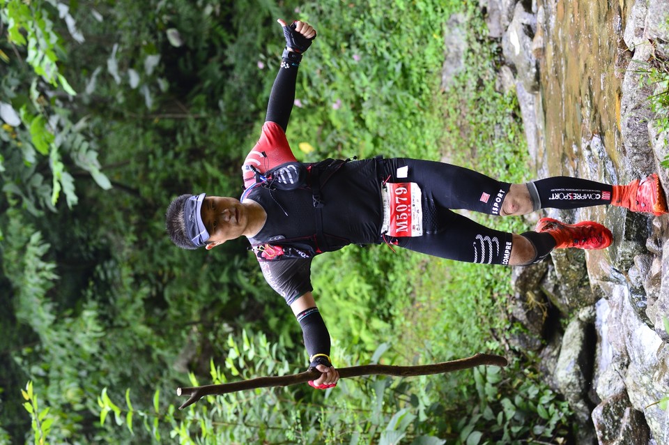 AE4BC44B-EFA9-41DE-A9C5-A803E169CACF