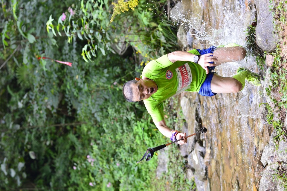 DA55D81E-F505-4485-B86C-3F8E228CE4B7