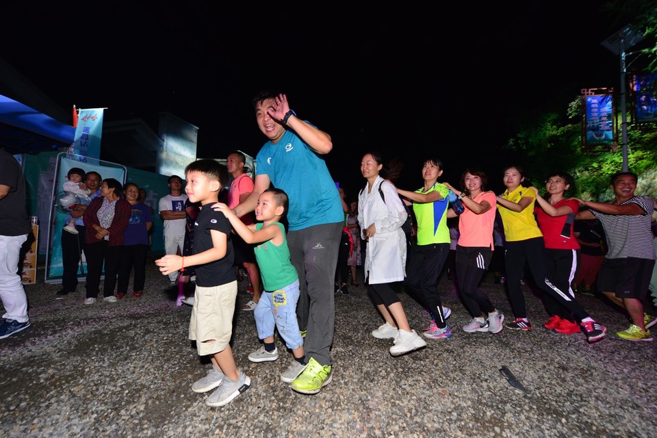 BD0327AB-04EF-4476-BBF6-1662709DDF59