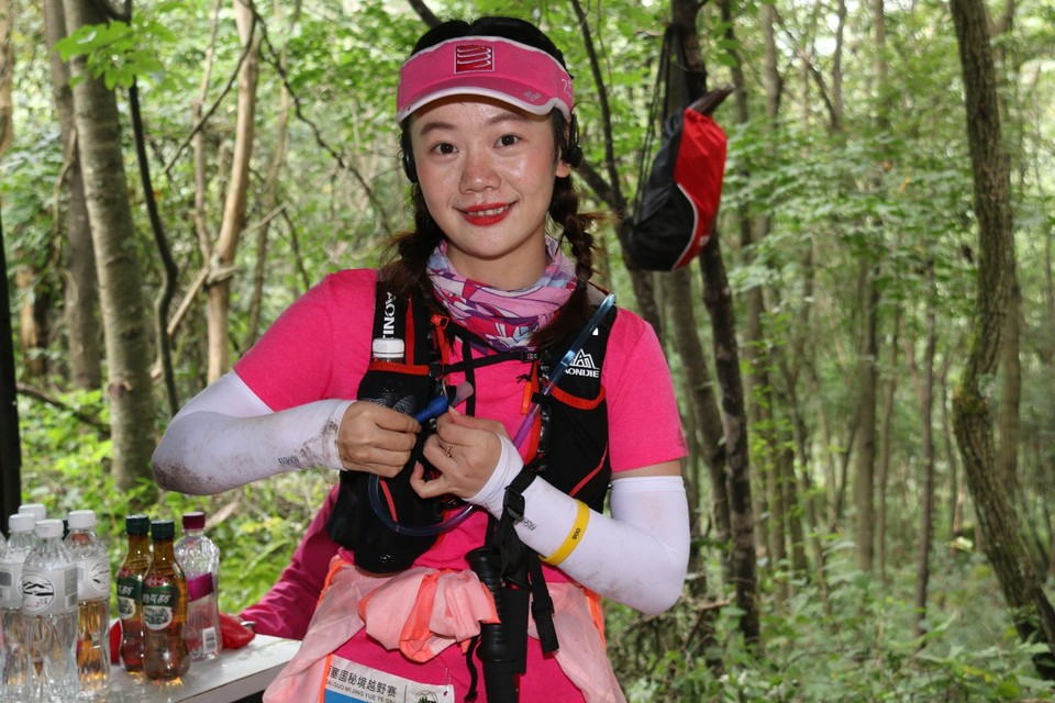 9DDEFBBE-838D-4399-A0F7-0538420012E5