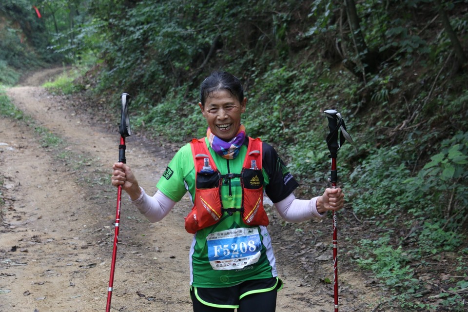 FE67AB87-C886-4BB0-9ECA-F3A2E8C9CA2B