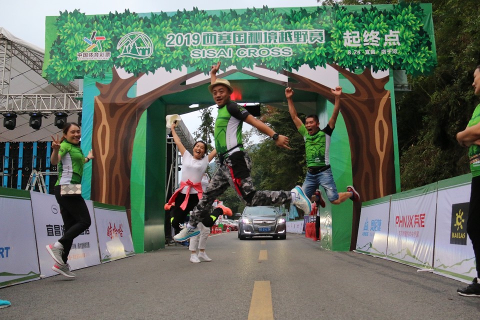 15ABA3D2-656F-4631-83DD-F7BF50B42F85