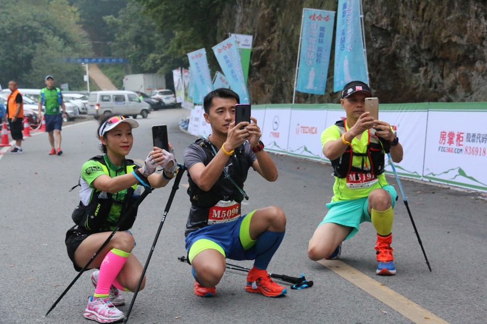 BDD38046-7994-4455-9915-F61474352555