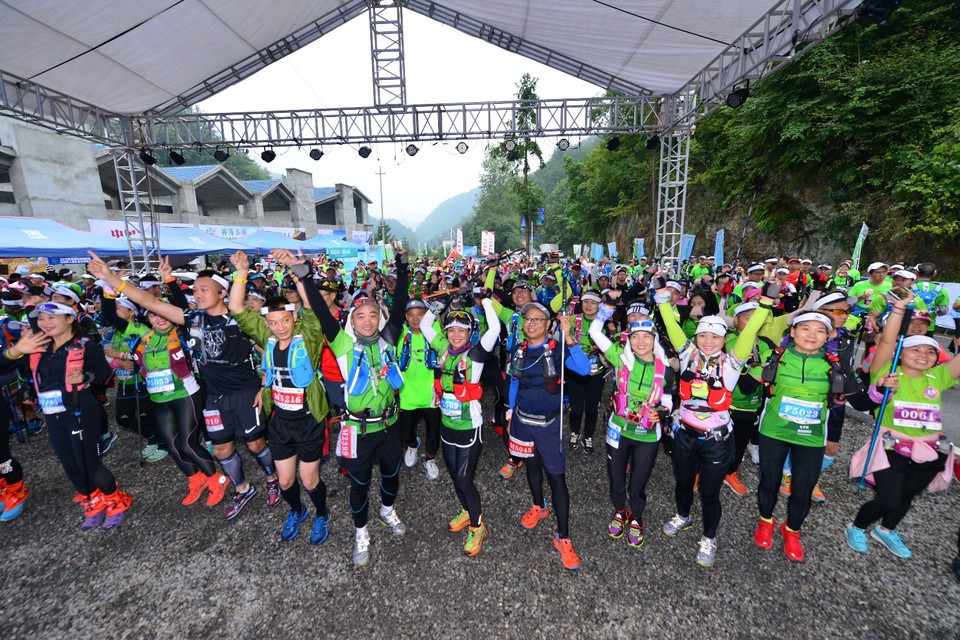 A255A3E2-E9D5-423F-853E-61057FD87277