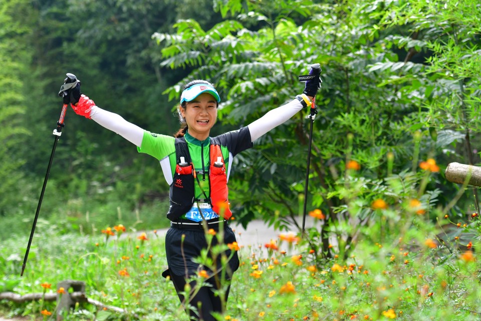 7C135A68-E9DD-456B-8C01-8FE9FB97C35B