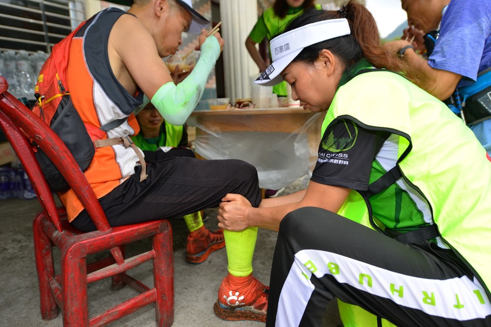 E7A6548D-04E7-44F8-984F-3FEBF6A277B0