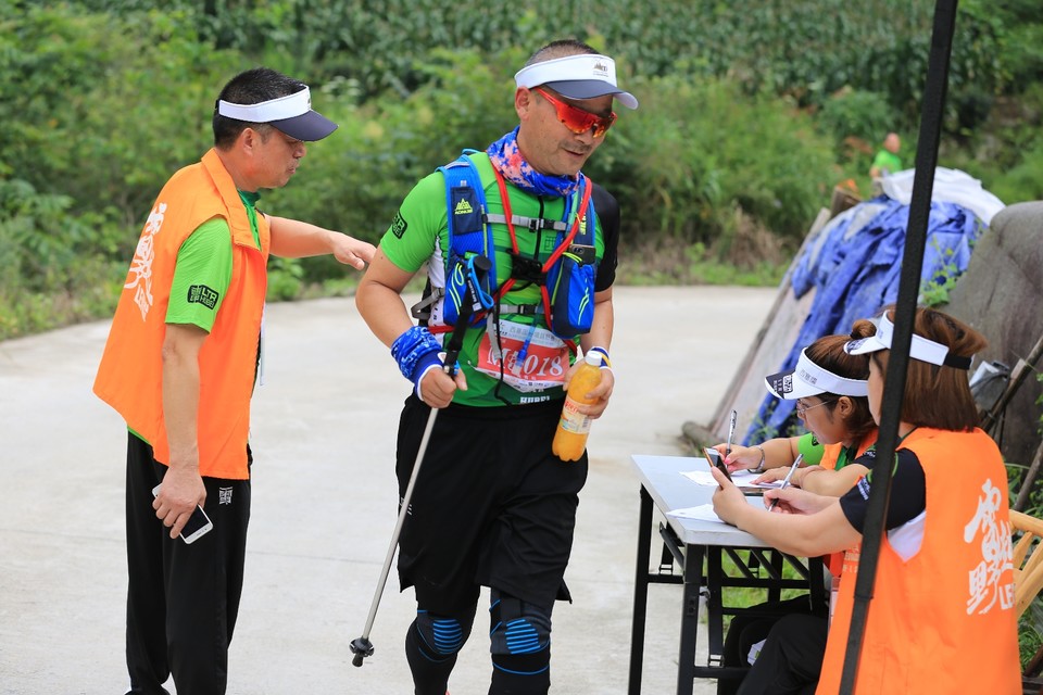 1D48BF79-0C5B-4386-BC5C-CBA89A099665