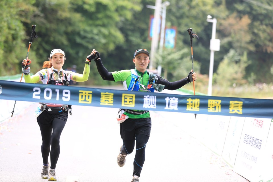 B0FAF9BB-1EBC-4763-8E48-5149A79526F8