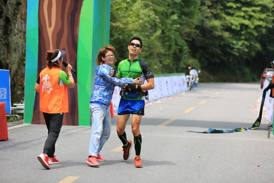 3EE0486A-3D50-46D1-8D41-DF8334E2539D