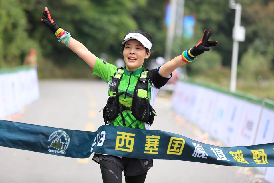 0DADD491-E2B4-4EE0-8C61-B3A12627EFDC