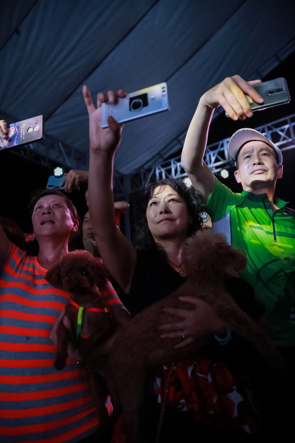 1C52F85B-B31D-4DEF-B9F6-81A4F93B0C16