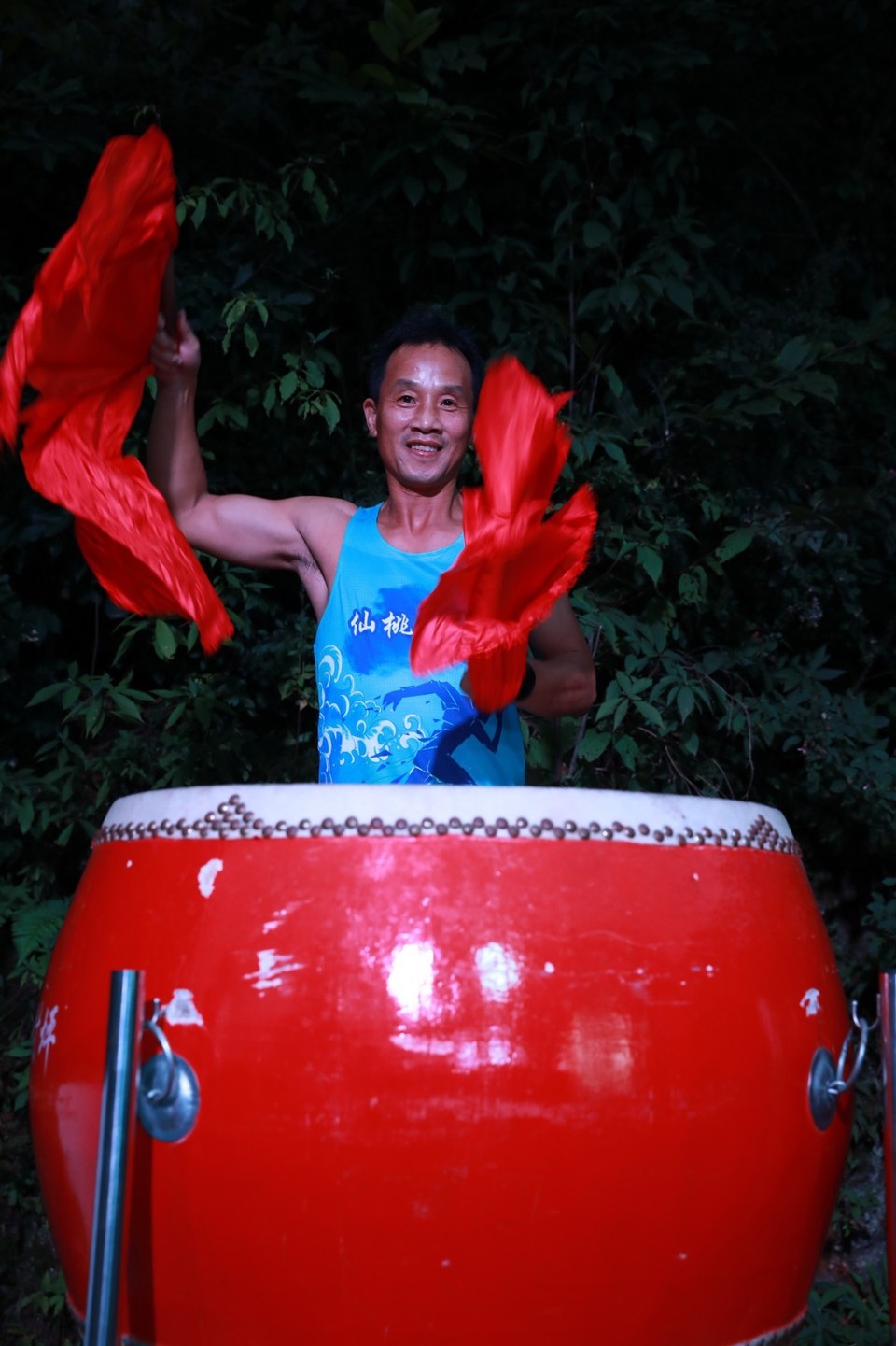 8C4CC408-975C-4B68-855F-589B8CE48AA0