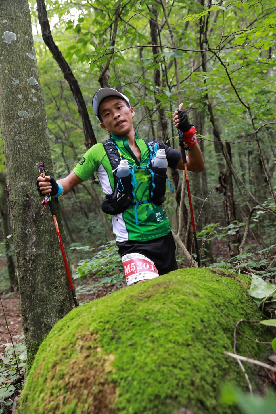 83A47E85-DCD2-4E46-AB2D-074B5E509F95