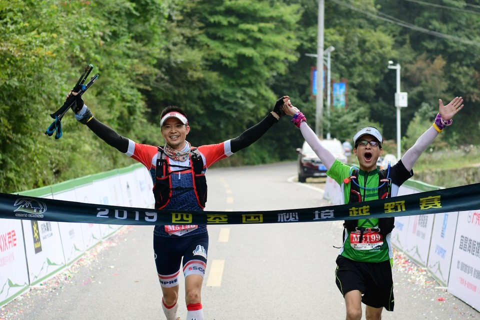 94B25B12-E6FD-40C7-BD3A-4F0113087805