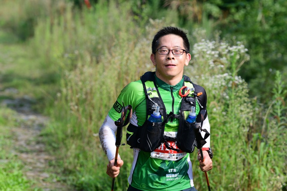 02422FE8-1161-4FA0-92B9-F545C2D9E063