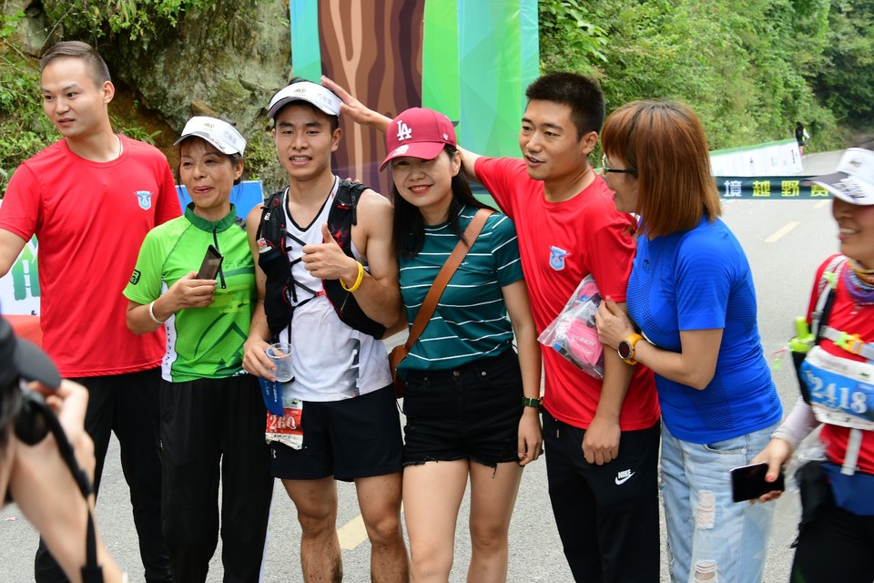 6647D8CF-D8AF-4B95-BD3B-B908AA22546D