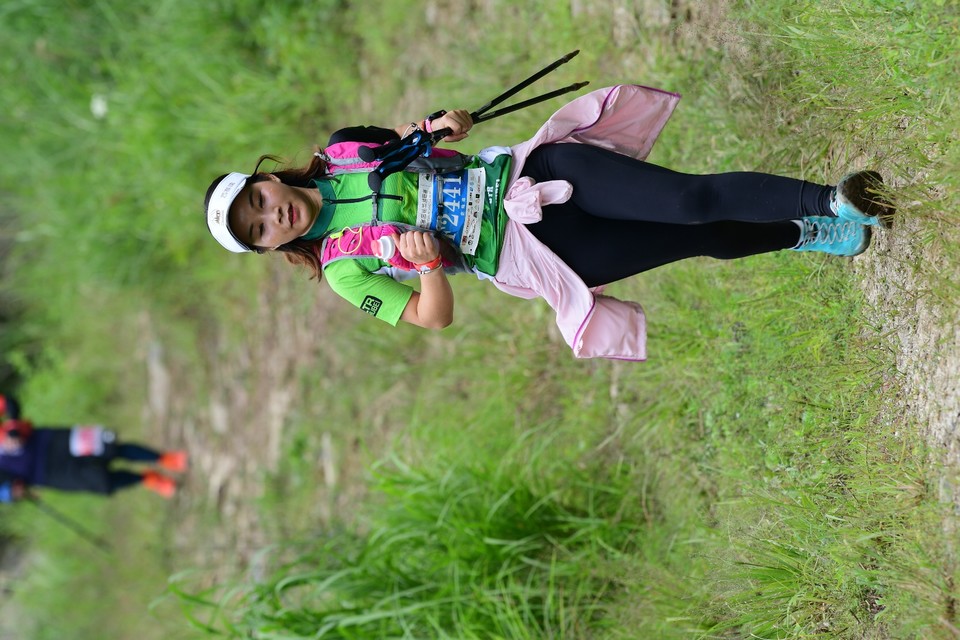 6240DC27-77F9-483E-AA44-9028C169DE94