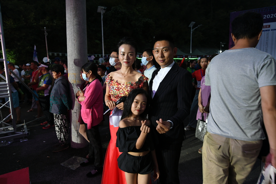 1598682203315_23e0d032_e9c0_11ea_9ee9_f0d5bfaeb108