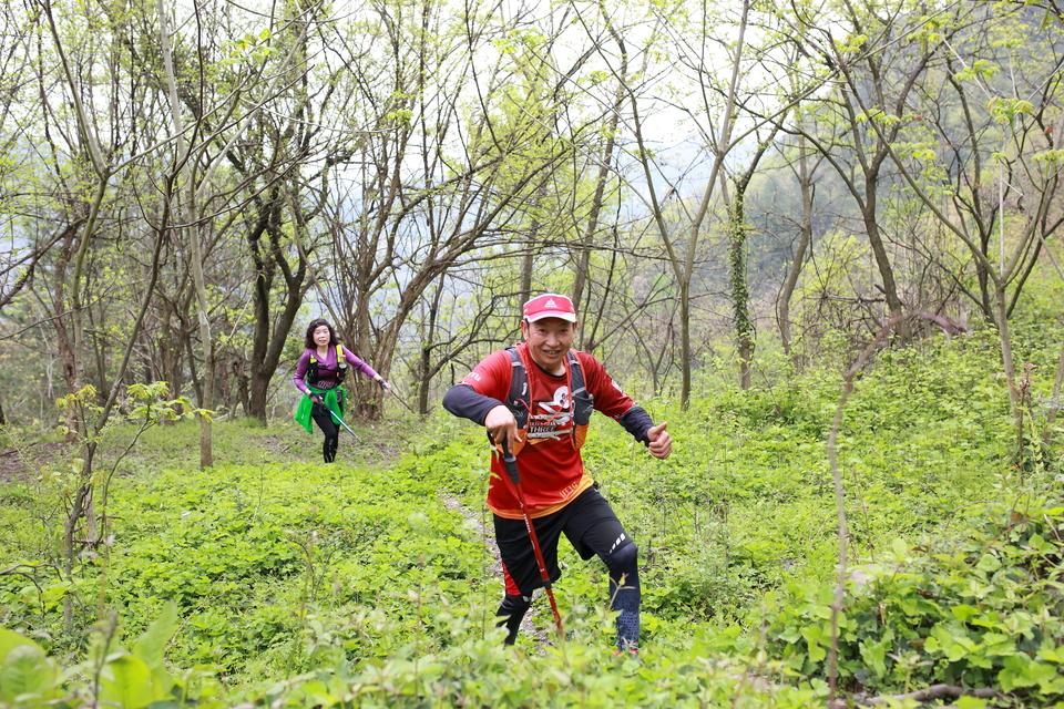 906A77DF-76F2-438F-9F4D-73BEC1F76521