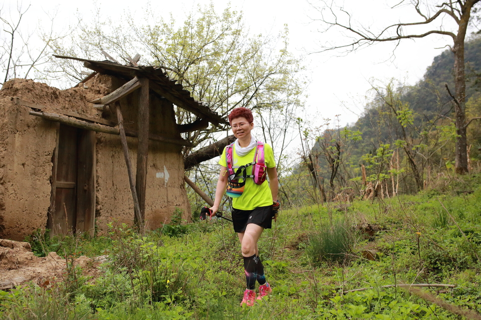 9BED90A2-5EDC-4154-846F-5C12497E9220