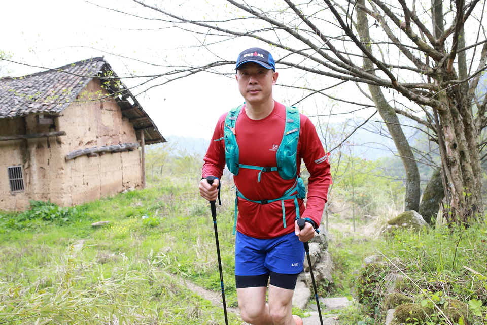 4E57D7DB-1B1C-45C3-AAE8-486548869973